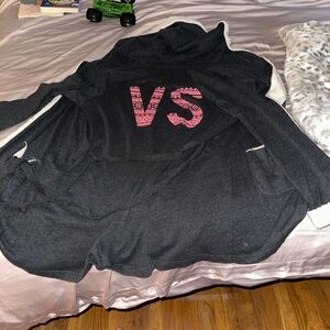 Victoria's Secret Gray and Cream Fleece Robe